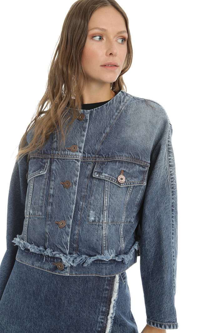 Giacca in denim sfrangiata Fashion Market Giacca in denim sfrangiata Fashion Market
