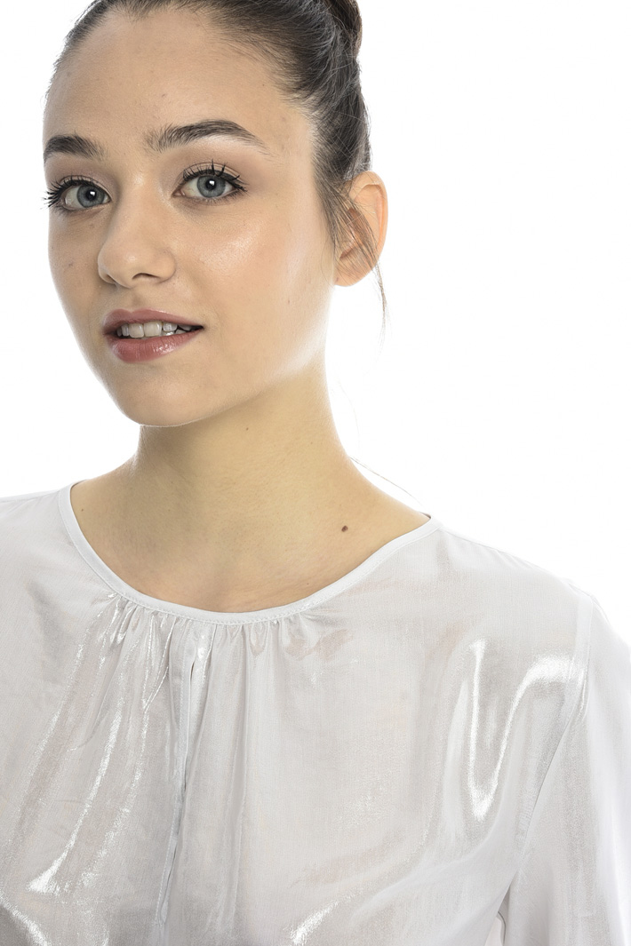 Blusa in georgette laminata Fashion Market Blusa in georgette laminata Fashion Market
