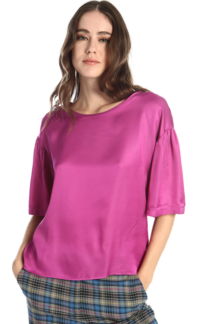 Blusa fluida in raso Fashion Market Blusa fluida in raso Fashion Market