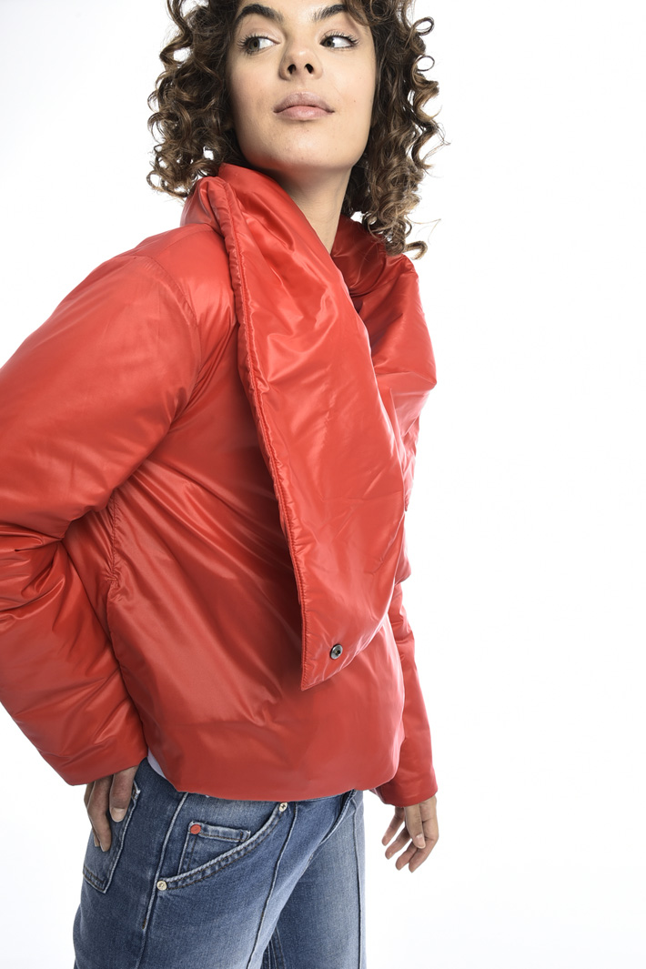 Imbottito corto con maxi-collo Fashion Market Imbottito corto con maxi-collo Fashion Market