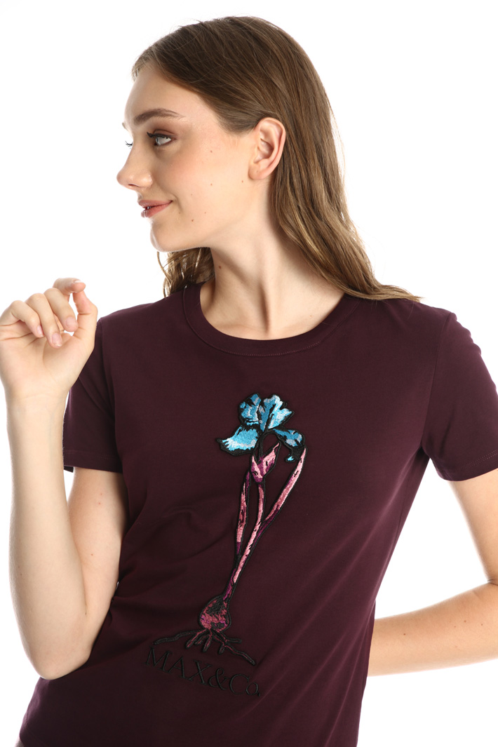 T-shirt in jersey con ricami Fashion Market T-shirt in jersey con ricami Fashion Market
