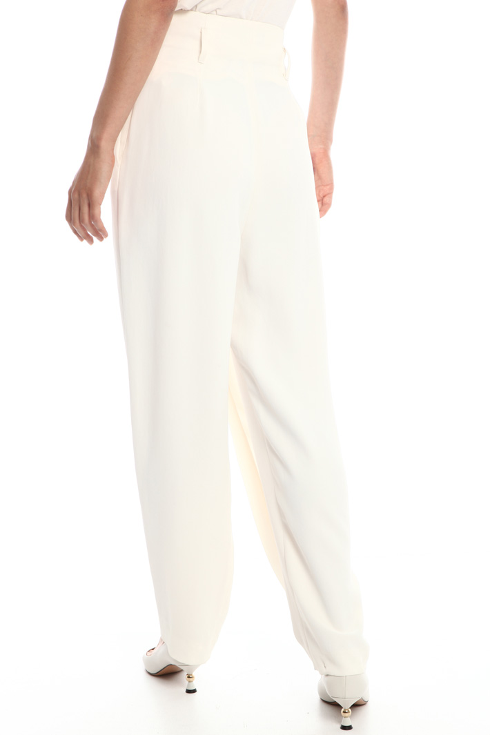 Pantaloni carrot in twill Fashion Market Pantaloni carrot in twill Fashion Market