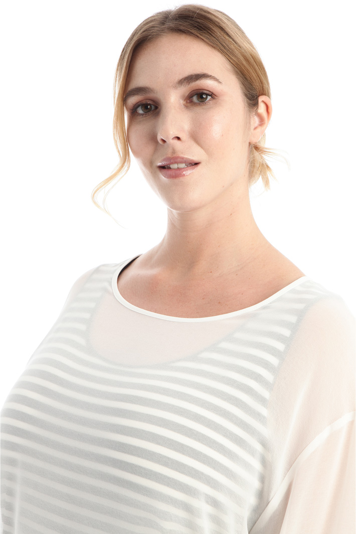 T-shirt in georgette e jersey Fashion Market T-shirt in georgette e jersey Fashion Market