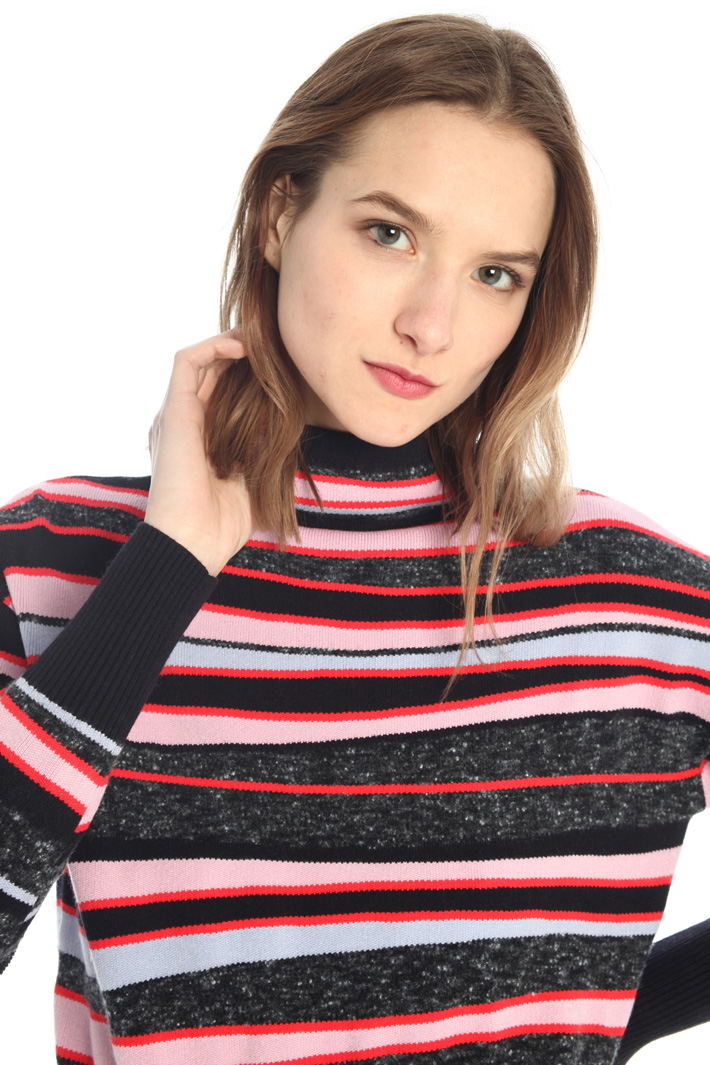 Maglia con collo a cratere Fashion Market Maglia con collo a cratere Fashion Market