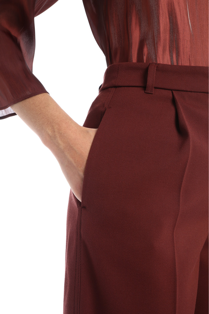 Pantaloni svasati con piega Fashion Market