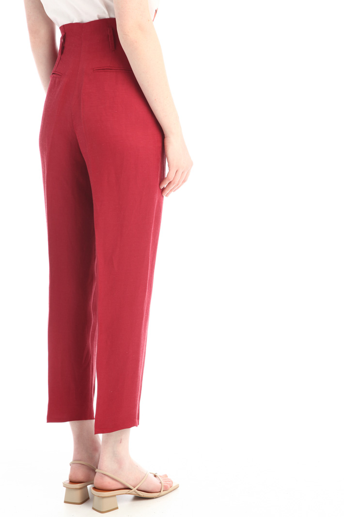 Pantaloni carrot in lino Fashion Market