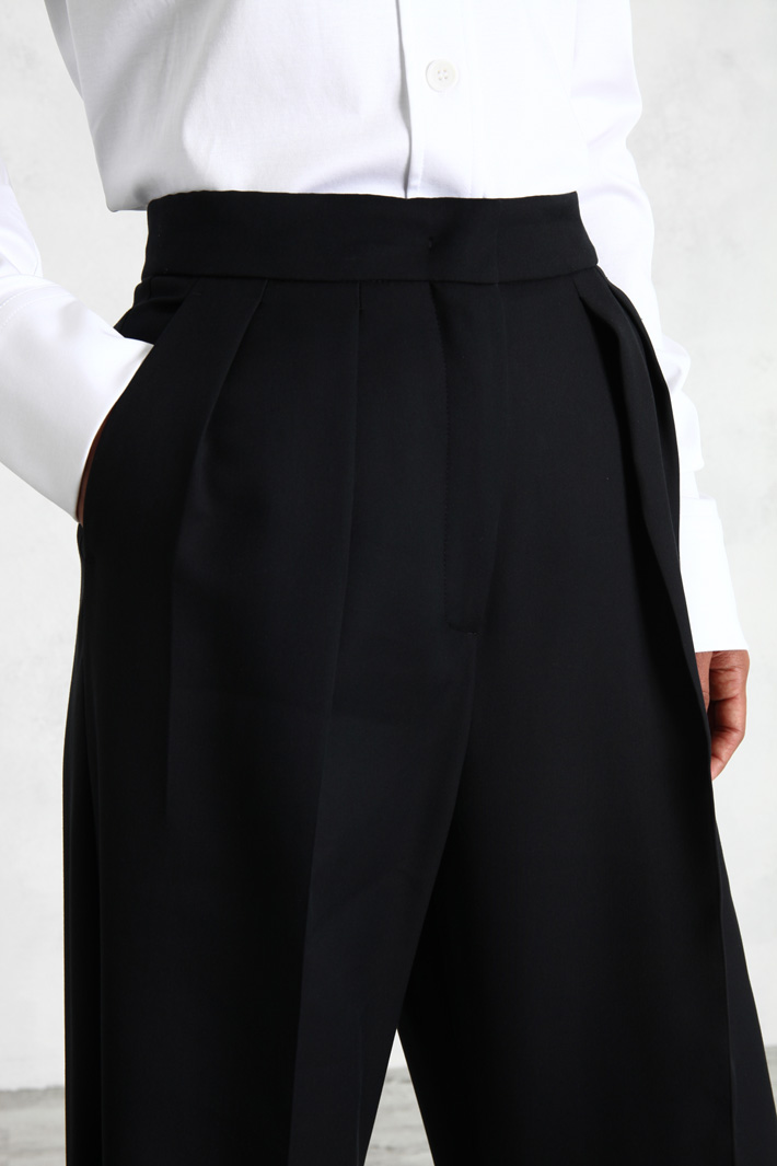 Pantalone morbido con pieghe Fashion Market