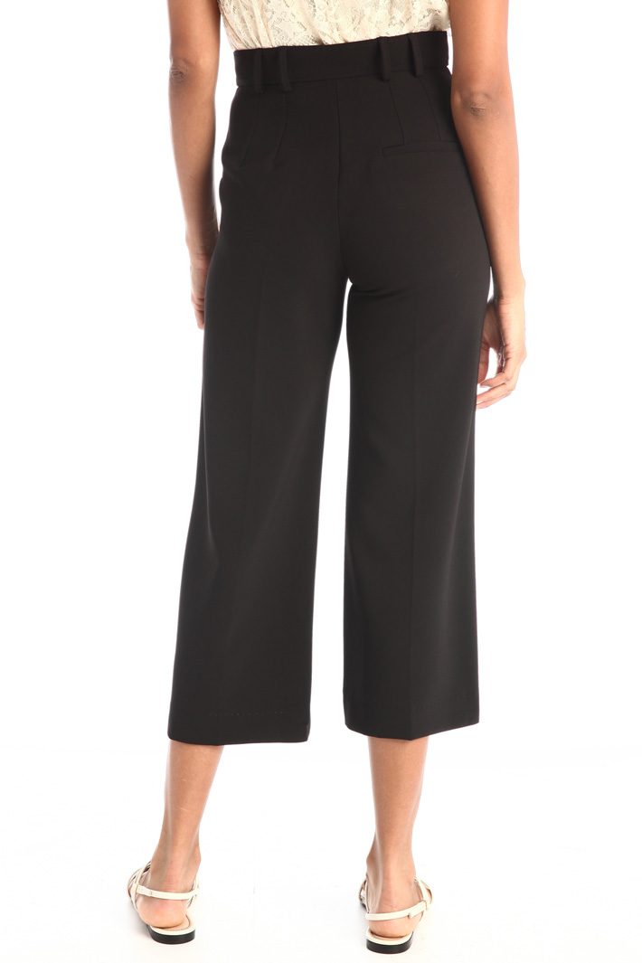 Pantaloni cropped in cady Fashion Market