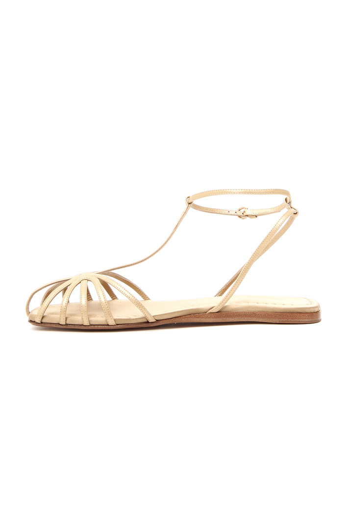 Sandali intrecciati laminati Fashion Market