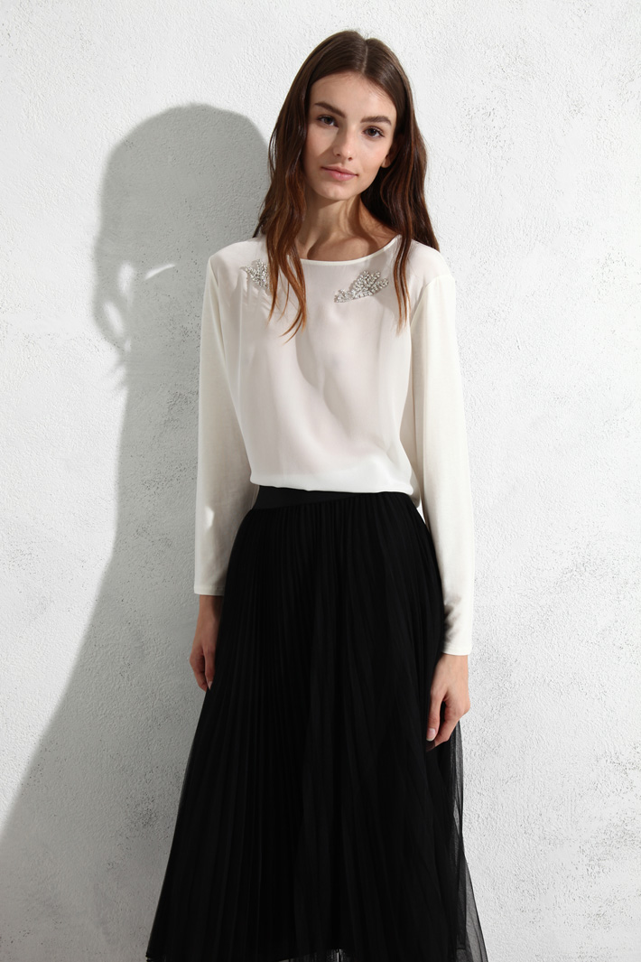 Top con ricamo Fashion Market