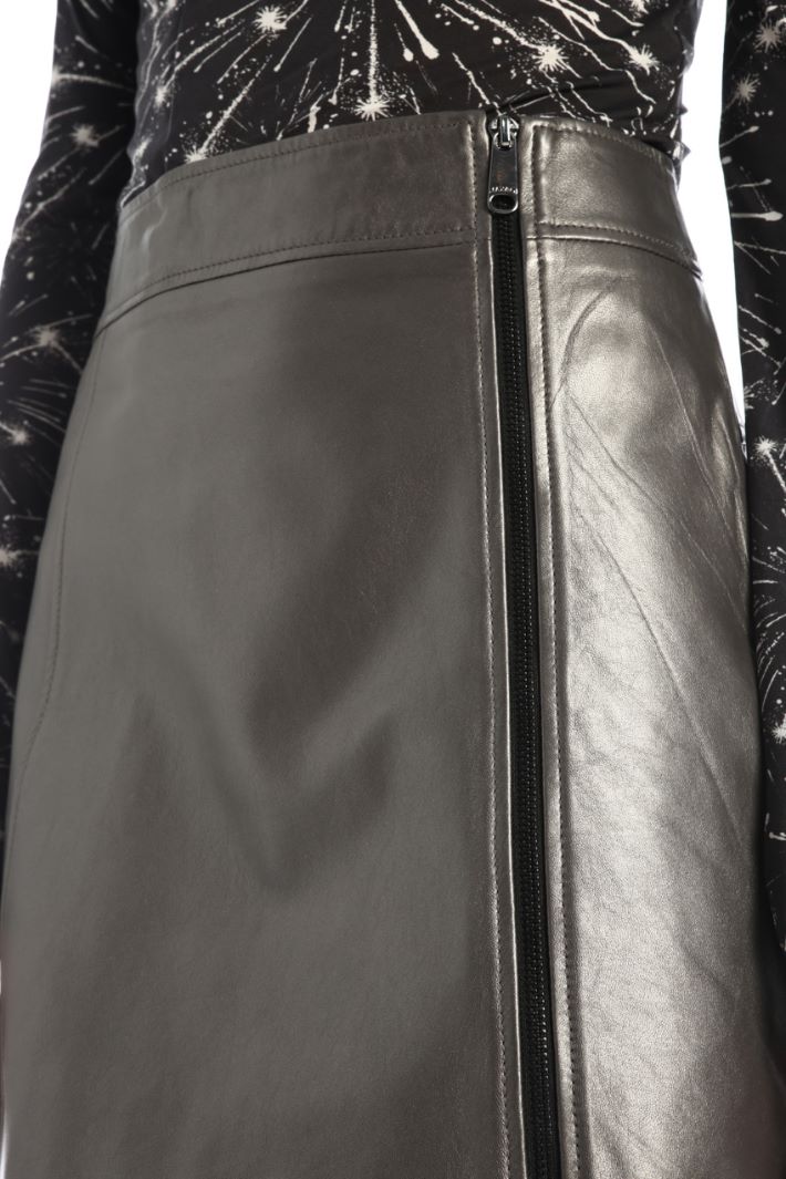 Minigonna in pelle spalmata Fashion Market