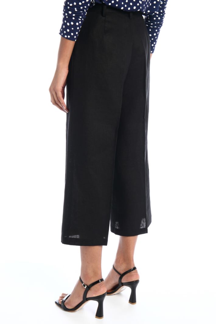 Pantaloni cropped in lino Fashion Market