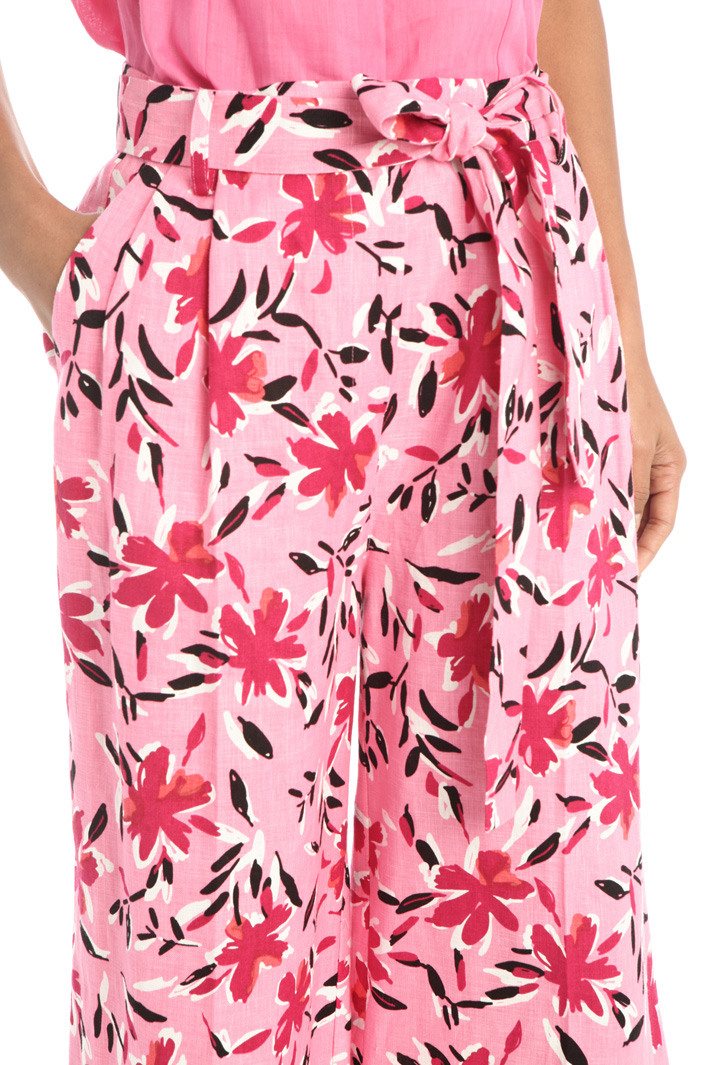 Pantaloni cropped in lino Fashion Market