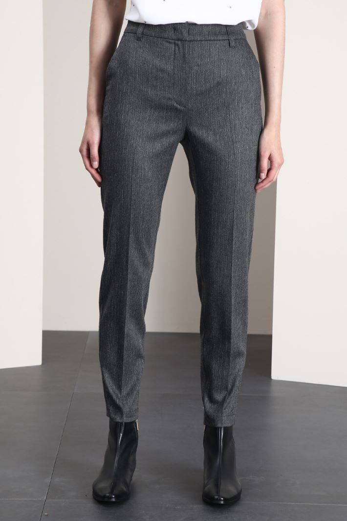 Pantaloni in viscosa e lana Pantaloni in viscosa e lana