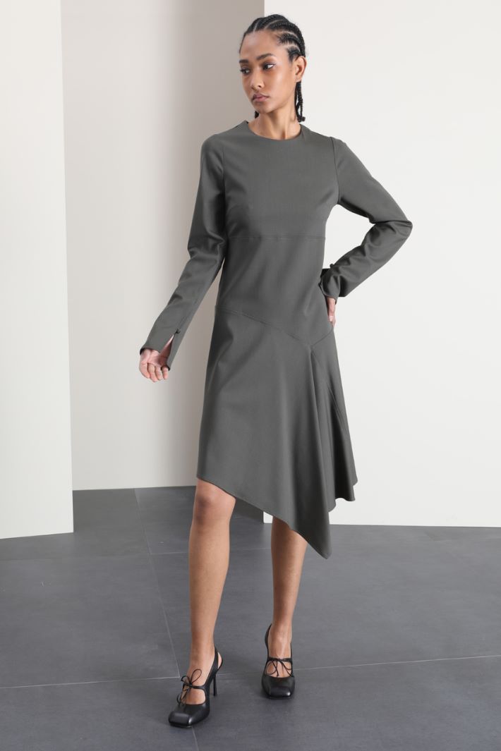 Abito con drappeggio in lana Fashion Market Abito con drappeggio in lana Fashion Market