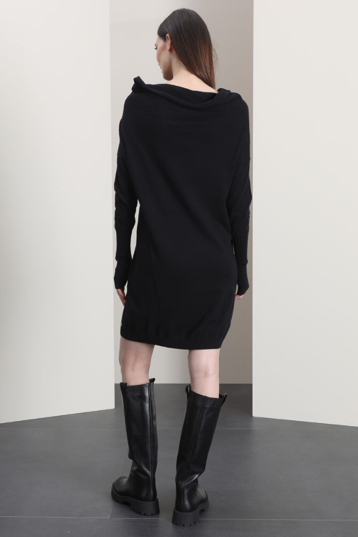 Maglia con collo drappeggiato Fashion Market Maglia con collo drappeggiato Fashion Market