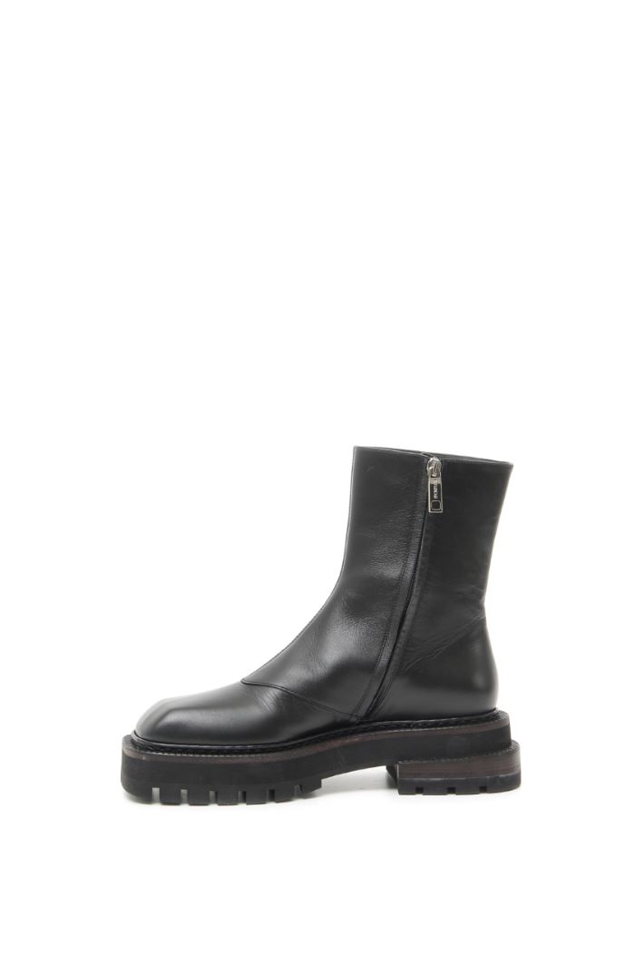 Stivaletti con punta squadrata Fashion Market