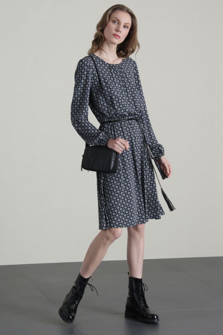 Abito in jersey con cintura Fashion Market Abito in jersey con cintura Fashion Market