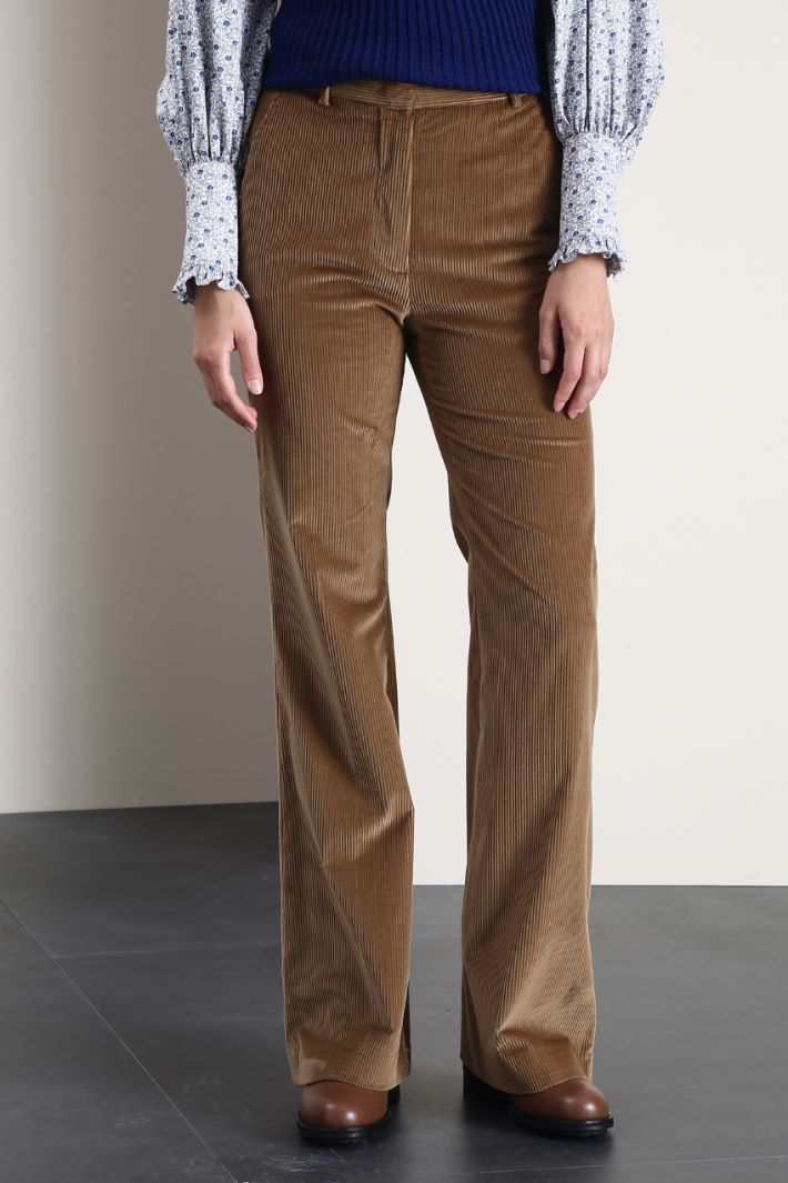 Pantaloni in velluto a coste Fashion Market Pantaloni in velluto a coste Fashion Market