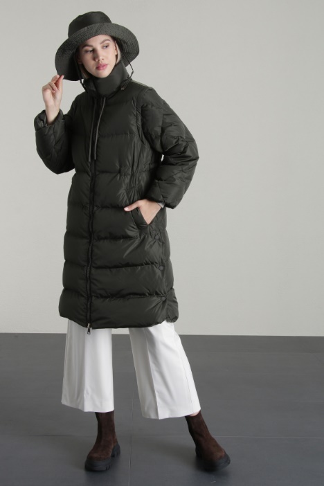 Piumino lungo con cappello Fashion Market