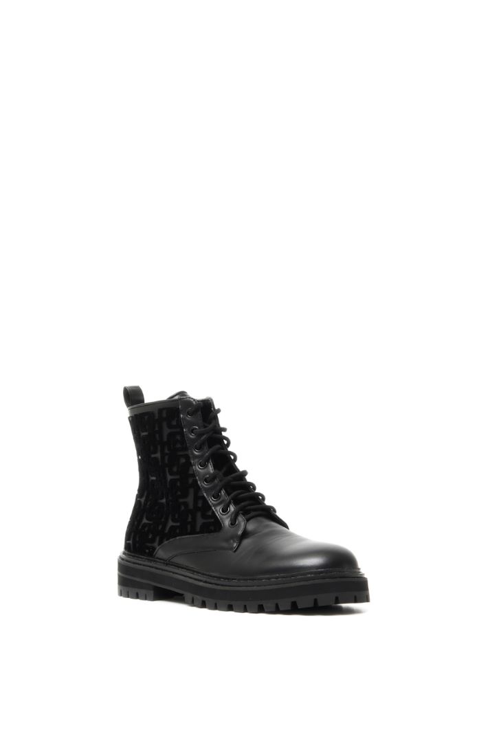 Anfibi con motivo in velluto Fashion Market Anfibi con motivo in velluto Fashion Market