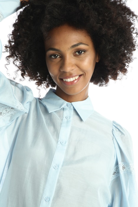 Blusa in voile e pizzo Fashion Market