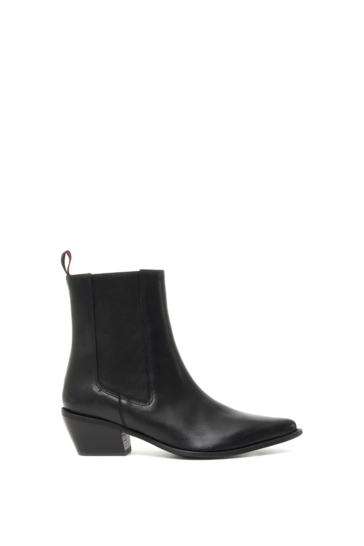 Stivaletti modello texano Fashion Market Stivaletti modello texano Fashion Market