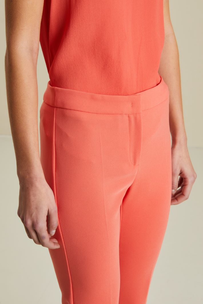 Pantaloni a sigaretta in cady Fashion Market