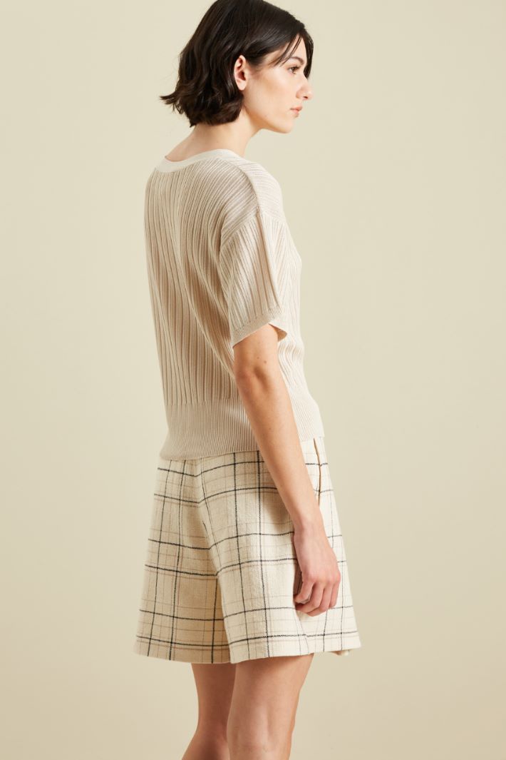 T-shirt in viscosa a coste Fashion Market