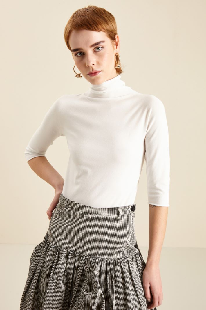 Dolcevita in fibra naturale Fashion Market Dolcevita in fibra naturale Fashion Market