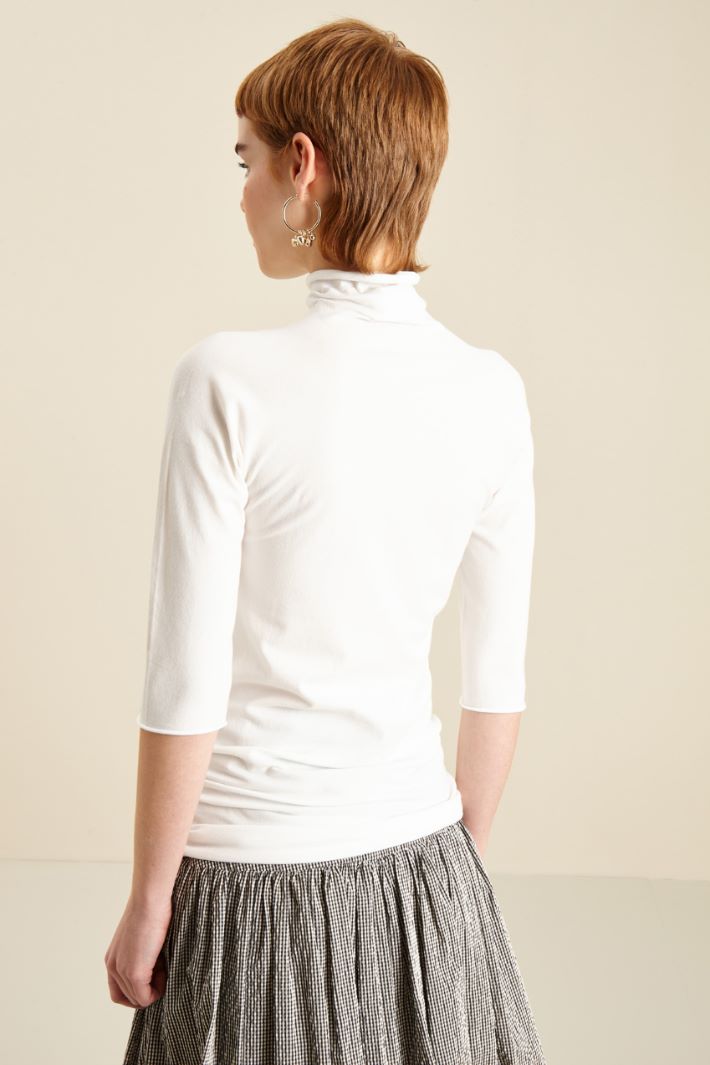 Dolcevita in fibra naturale Fashion Market Dolcevita in fibra naturale Fashion Market