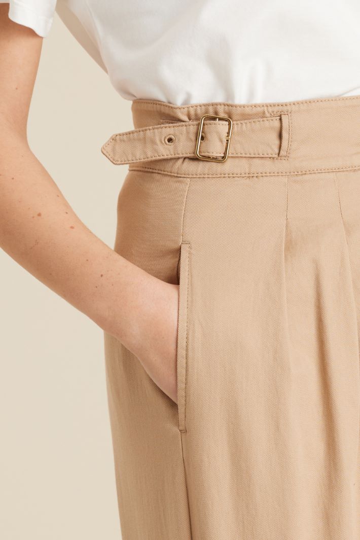 Pantaloni ampi in gabardina Fashion Market