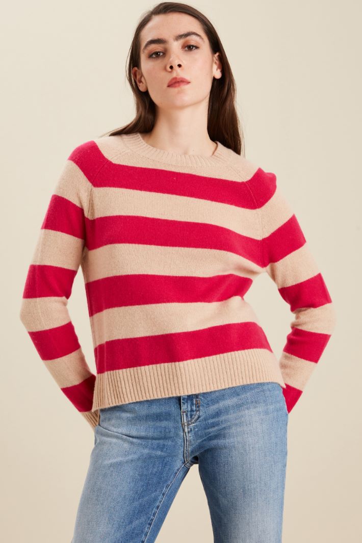 Maglia in puro cashmere Fashion Market Maglia in puro cashmere Fashion Market