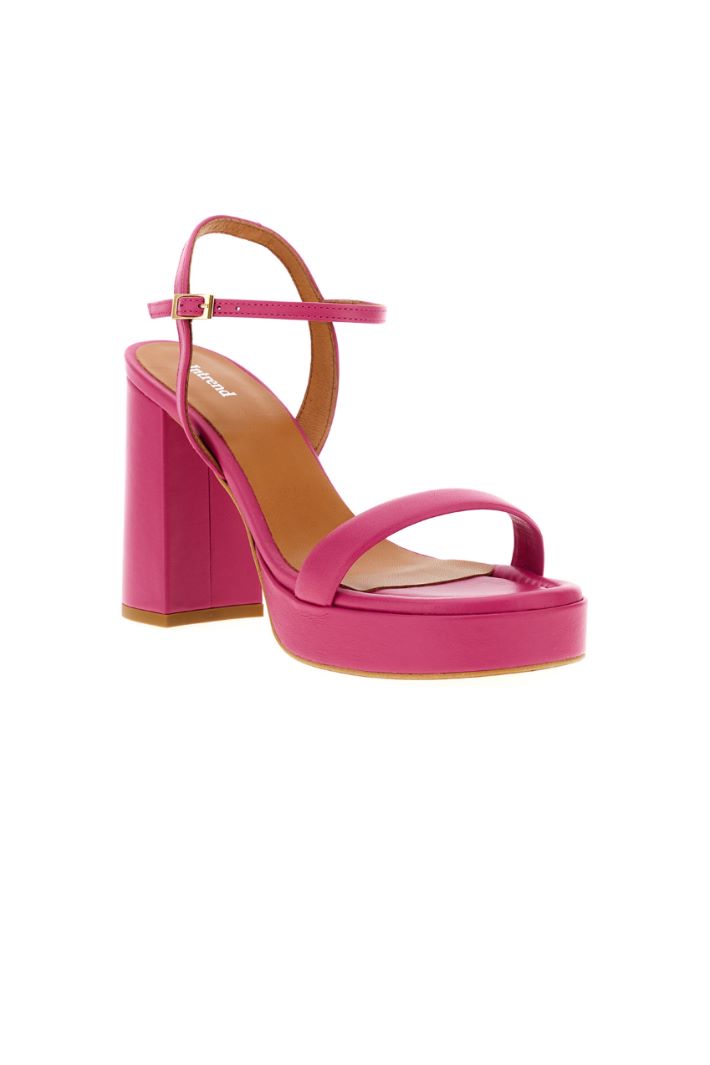 Sandali in pelle con tacco spesso Fashion Market