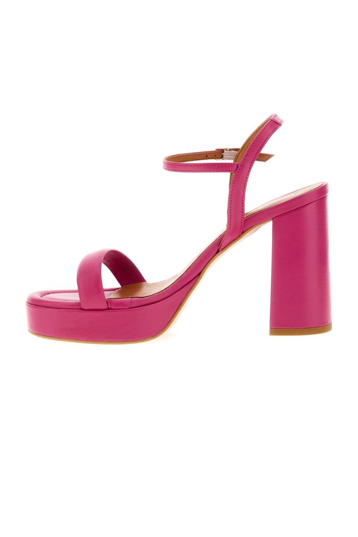 Sandali in pelle con tacco spesso Fashion Market