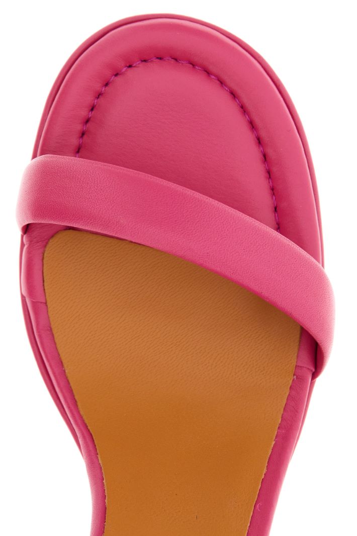 Sandali in pelle con tacco spesso Fashion Market