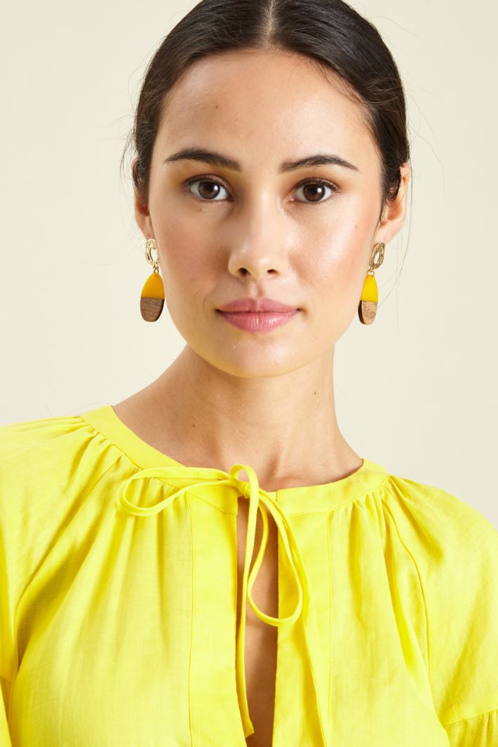 Orecchini pendenti in resina Fashion Market