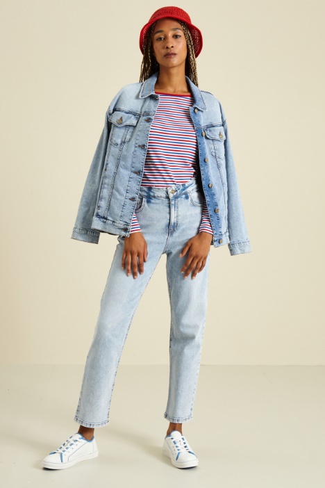 Jeans in denim Fashion Market