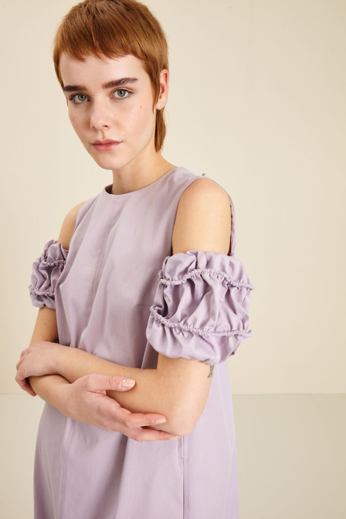 Abito con maniche a palloncino Fashion Market