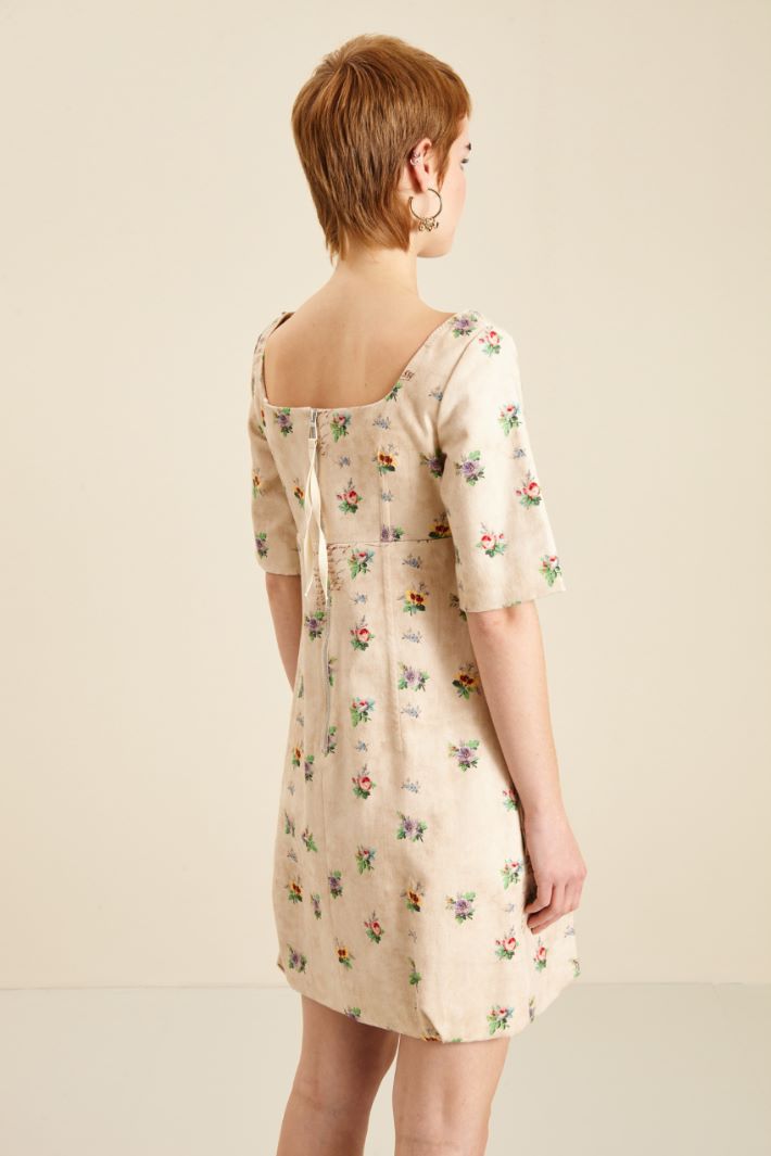 Abito con orlo a palloncino Fashion Market