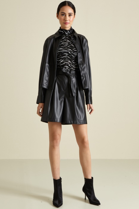 Shorts in similpelle Fashion Market