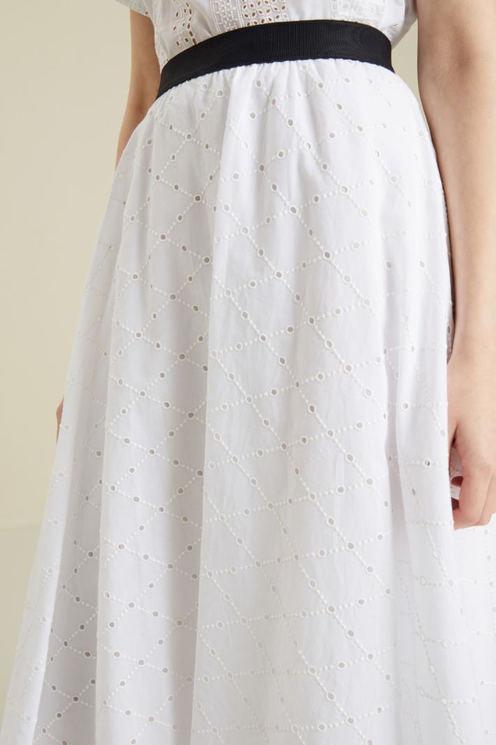 Gonna midi in sangallo Fashion Market