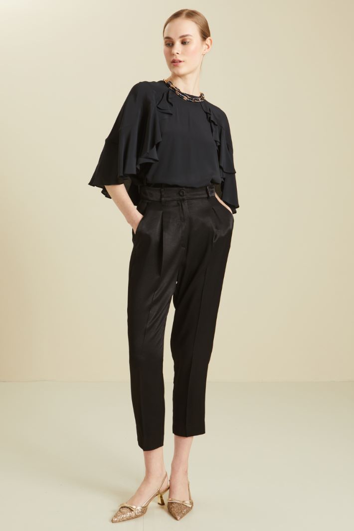 Blusa con volant Fashion Market