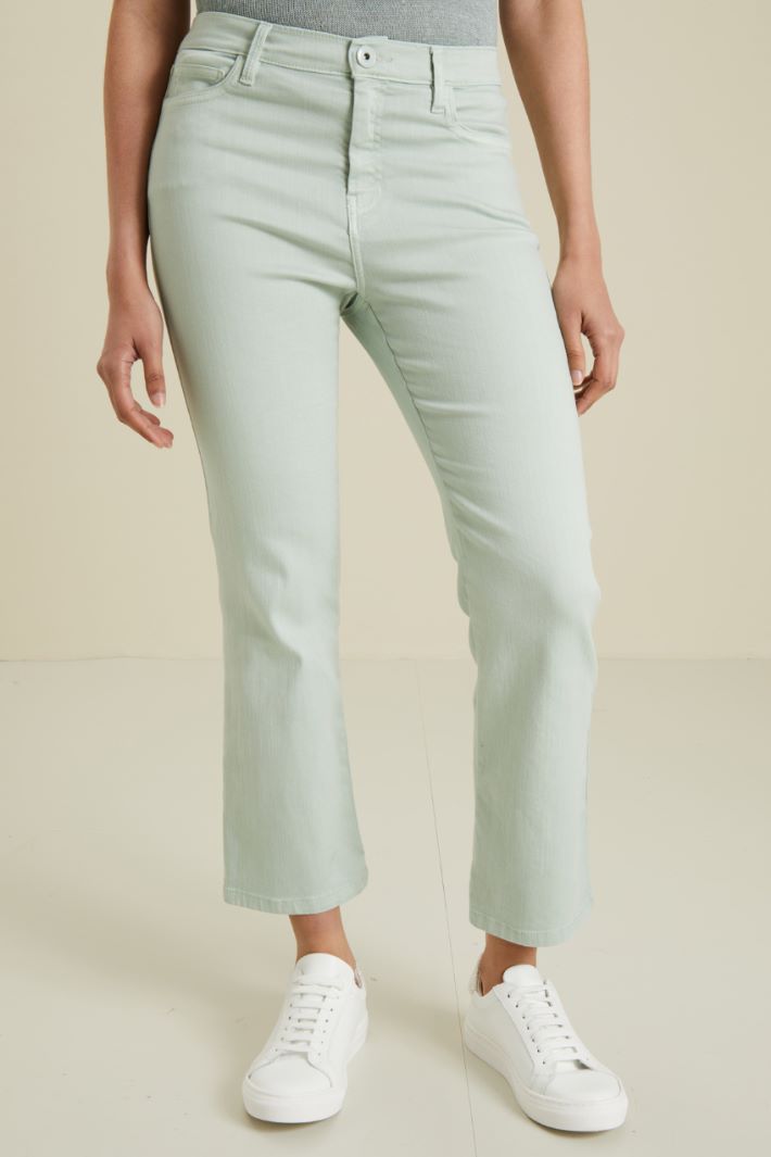 Jeans flare Fashion Market