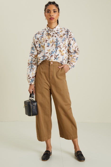 Pantaloni cropped in gabardina Fashion Market