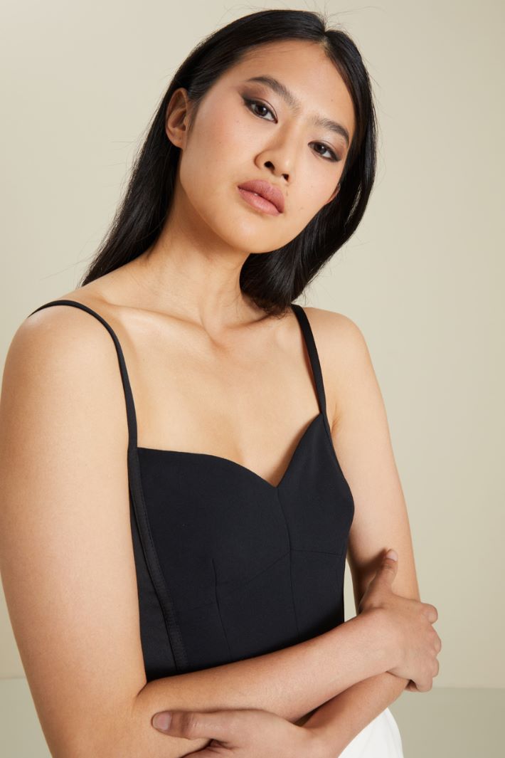 Crop top in enver satin Fashion Market