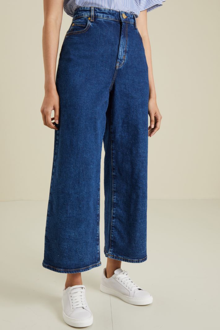 Jeans svasati in denim Fashion Market