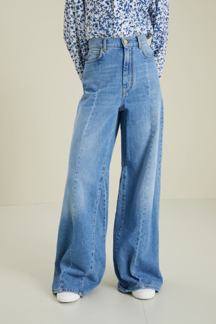 Jeans svasati in denim Fashion Market