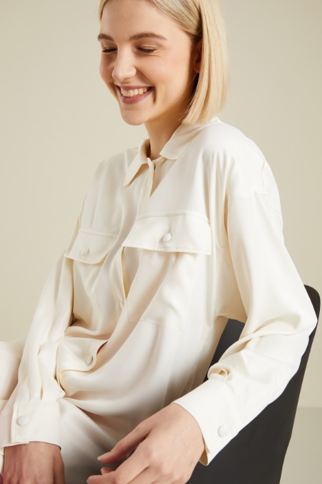 Camicia over Fashion Market