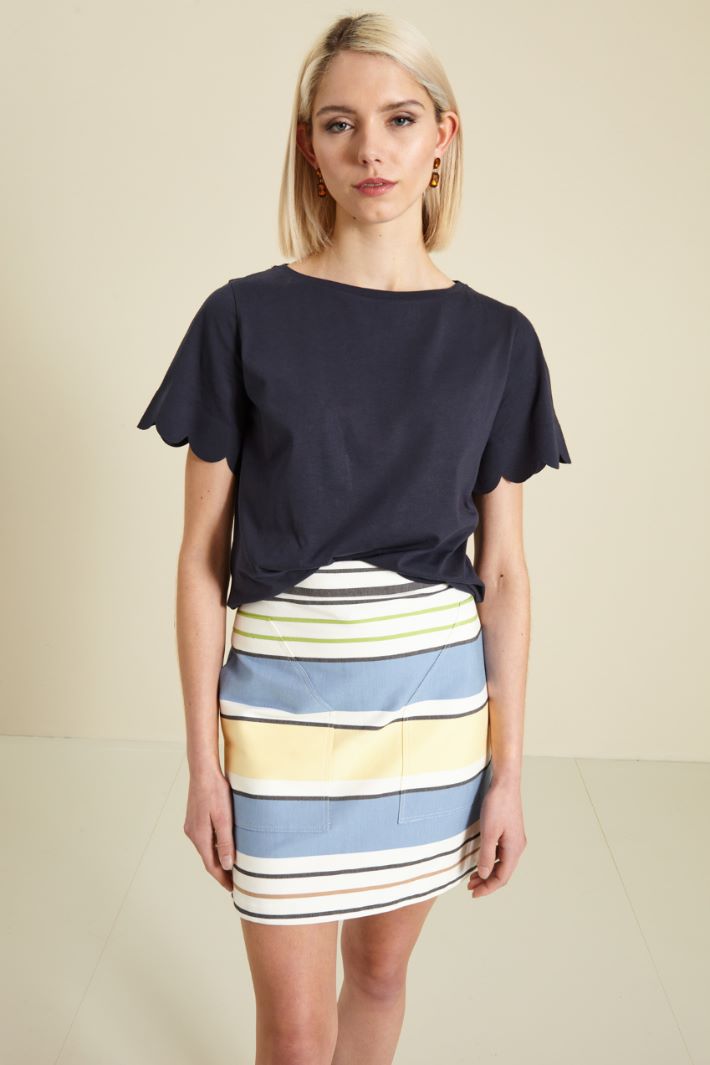 T-shirt con maniche corte Fashion Market T-shirt con maniche corte Fashion Market